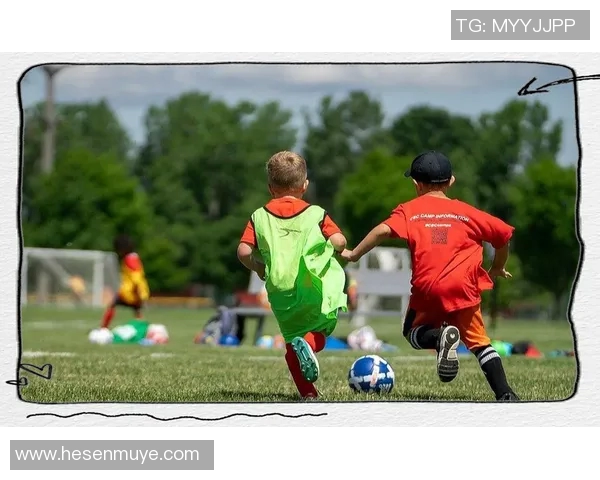 天朗足球引领青少年足球热潮助力未来明星球员的成长与发展
